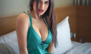 9220592151 Janakpuri (Delhi) Call Girls and Escort Services