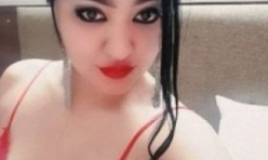 best Call Girl In Karol Bagh -Delhi ★9990411176★✓ Escorts✓ ServiCe