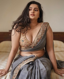 (9958659377) Call Girls in Greater Kailash ༒ Delhi
