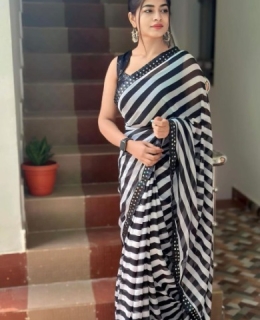 Call Girls In East,Of,kailash Delhi. Call us –8447779280-East,Of,kailash Independent Escorts Service In Delhi NCR