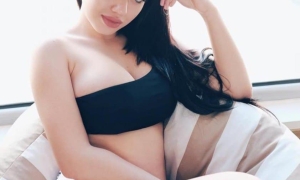 Low Price Call Girls In Delhi +91- 9643132403 green park low rate short 2000  night 8000