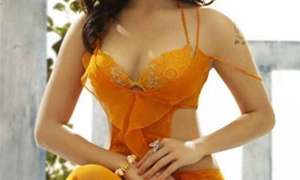 Mumbai Escorts & Call Girls Services available for your sexual Needs